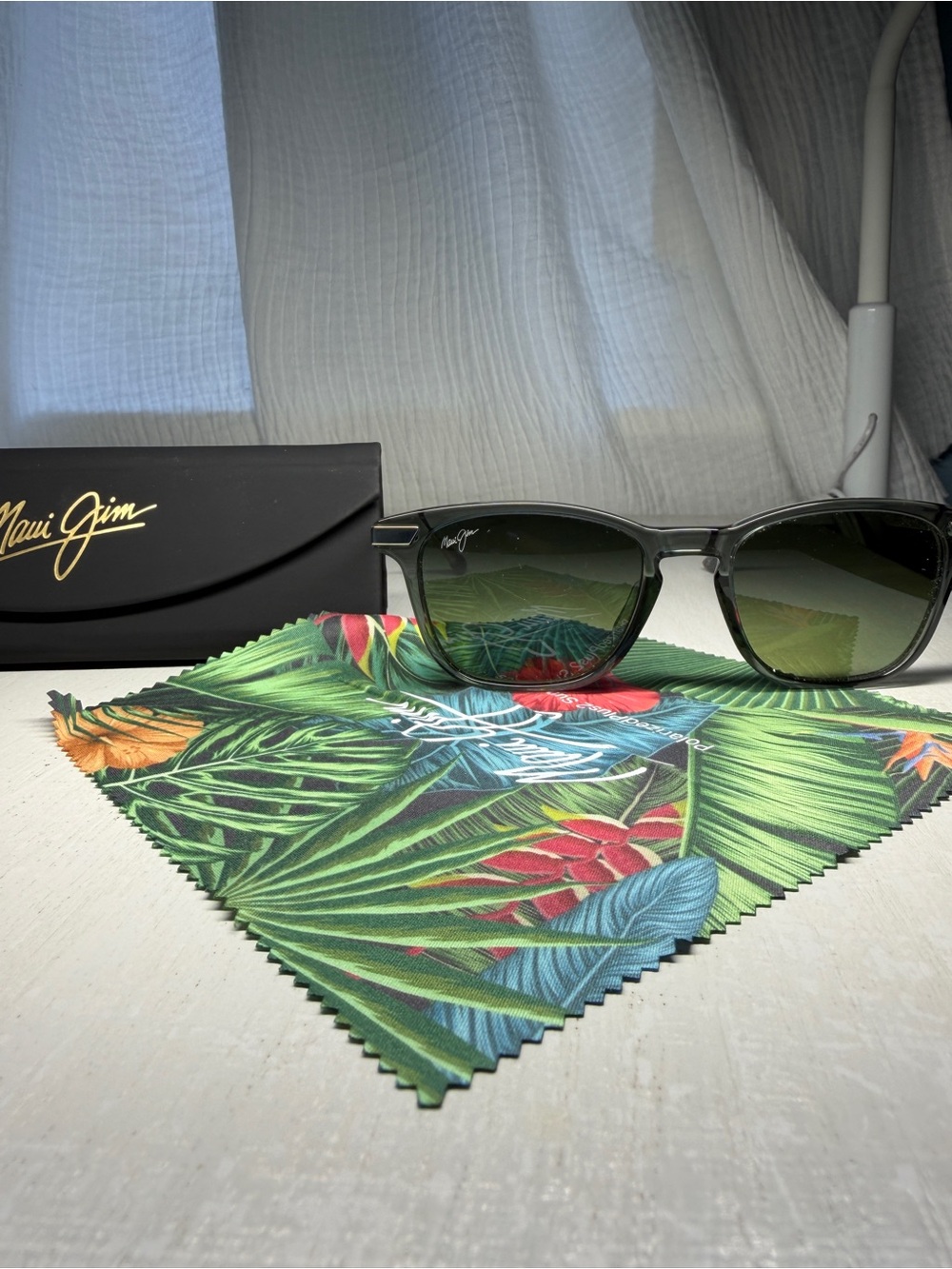 Maui Jim Gray Frame Green Gradient Lens Sunglasses